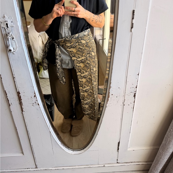 Zadig & Voltaire Python Pattern Beach Wrap - Picture 7 of 7